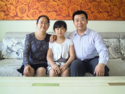 “比肉体酷刑更厉害”——中国当局以限制出境折磨人权捍卫者及其亲人